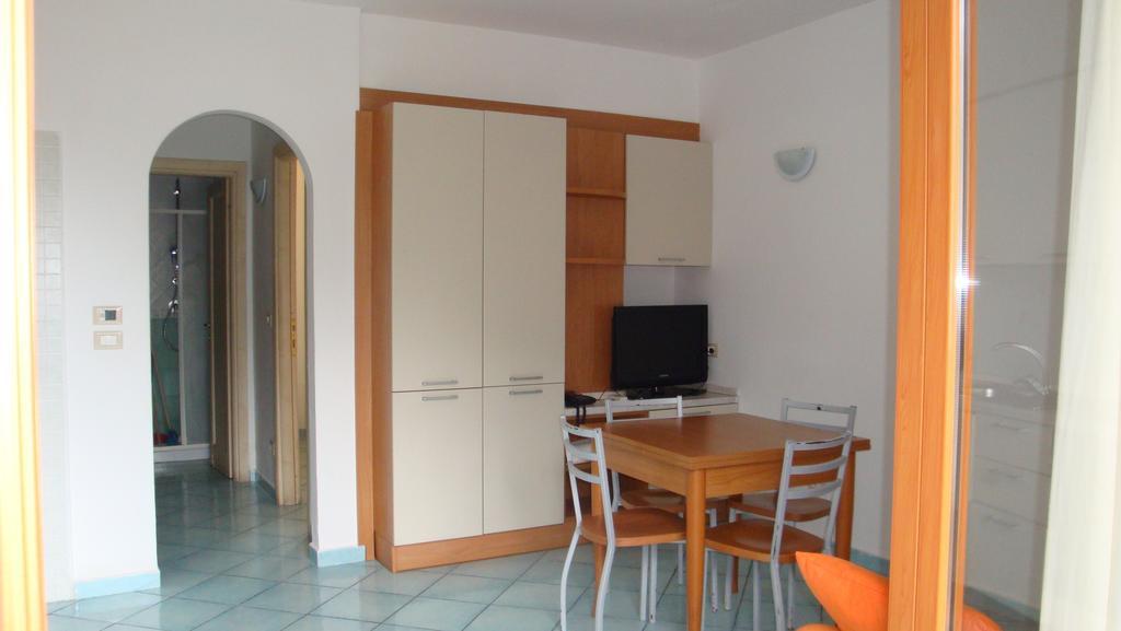 Ischia Uno Residence Forio di Ischia Habitación foto